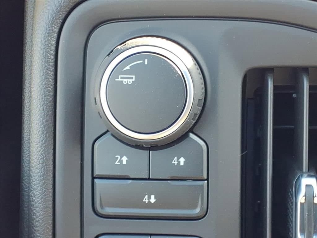 2026 Chevrolet Silverado 3500 HD Chassis Cab - Image 14