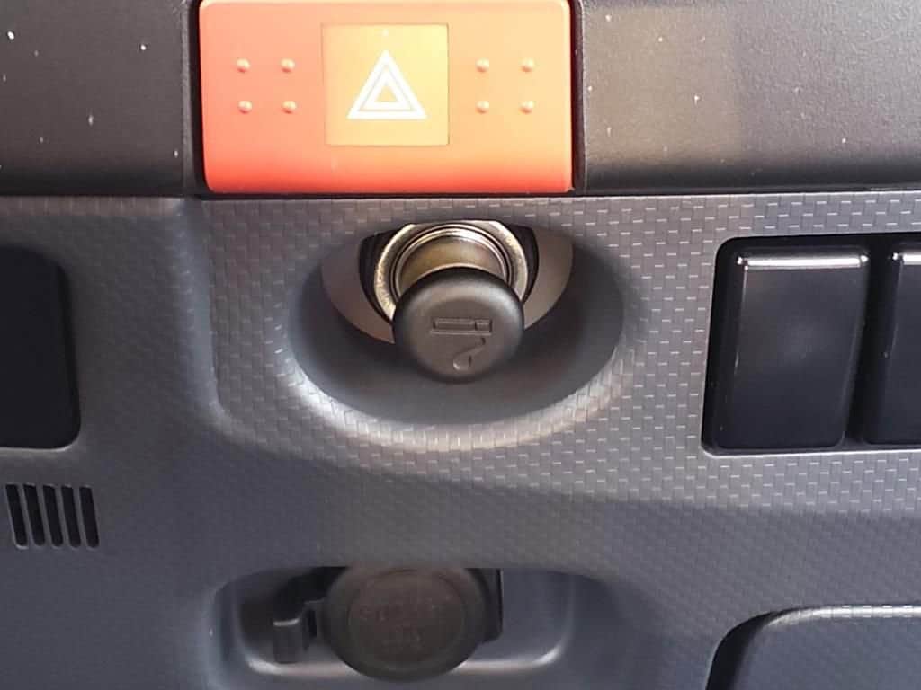 2025 Chevrolet Low Cab Forward 4500 HG - Image 12