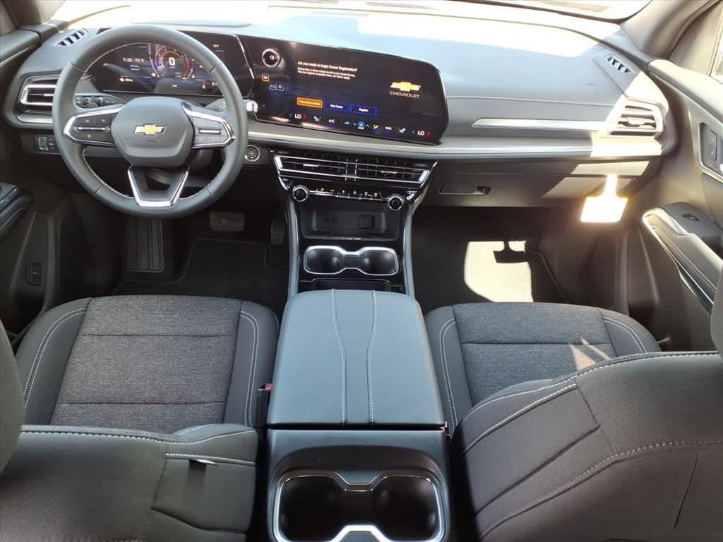 2026 Chevrolet Traverse - Image 18