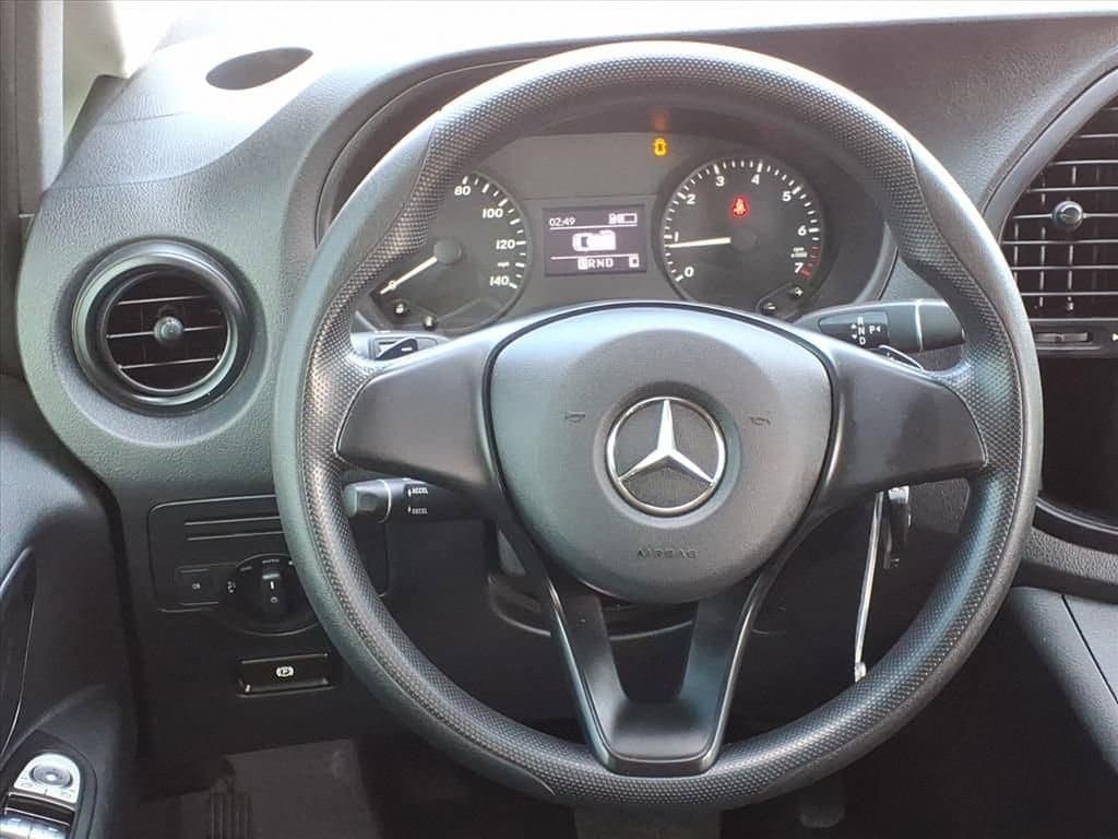 2019 Mercedes-Benz Metris Passenger Van - Image 24