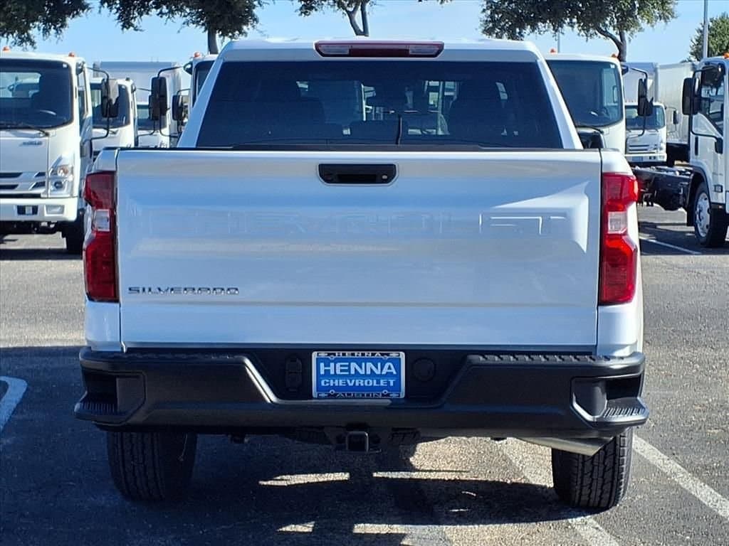 2026 Chevrolet Silverado 1500 - Image 5
