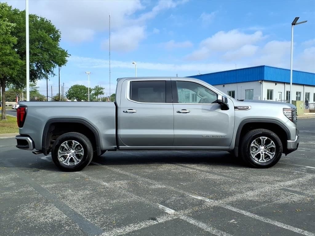 2025 GMC Sierra 1500 - Image 6