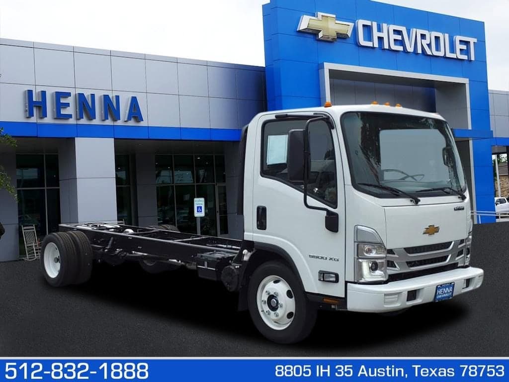 2025 Chevrolet Low Cab Forward 5500 XG - Image 1