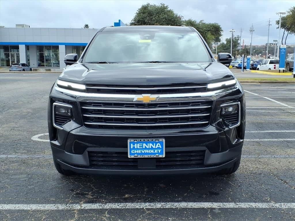 2026 Chevrolet Traverse - Image 2