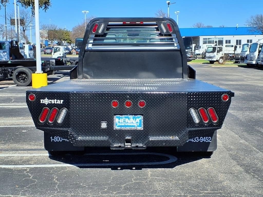 2023 Chevrolet Silverado 5500 HD - Image 5