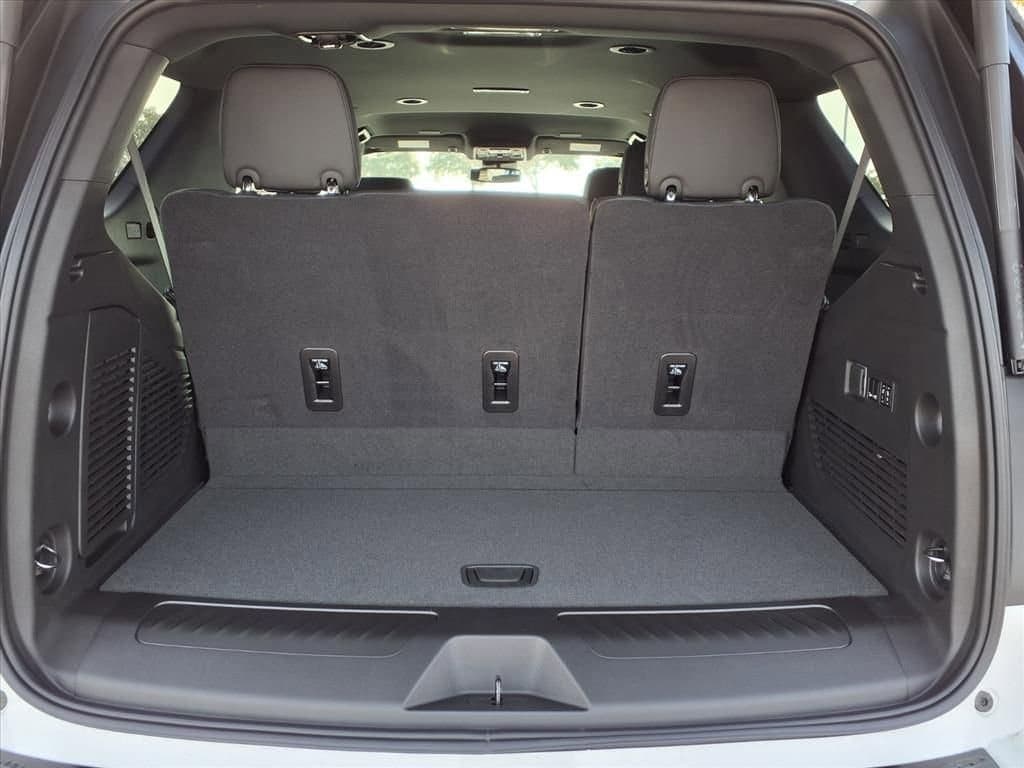 2026 Chevrolet Tahoe - Image 12