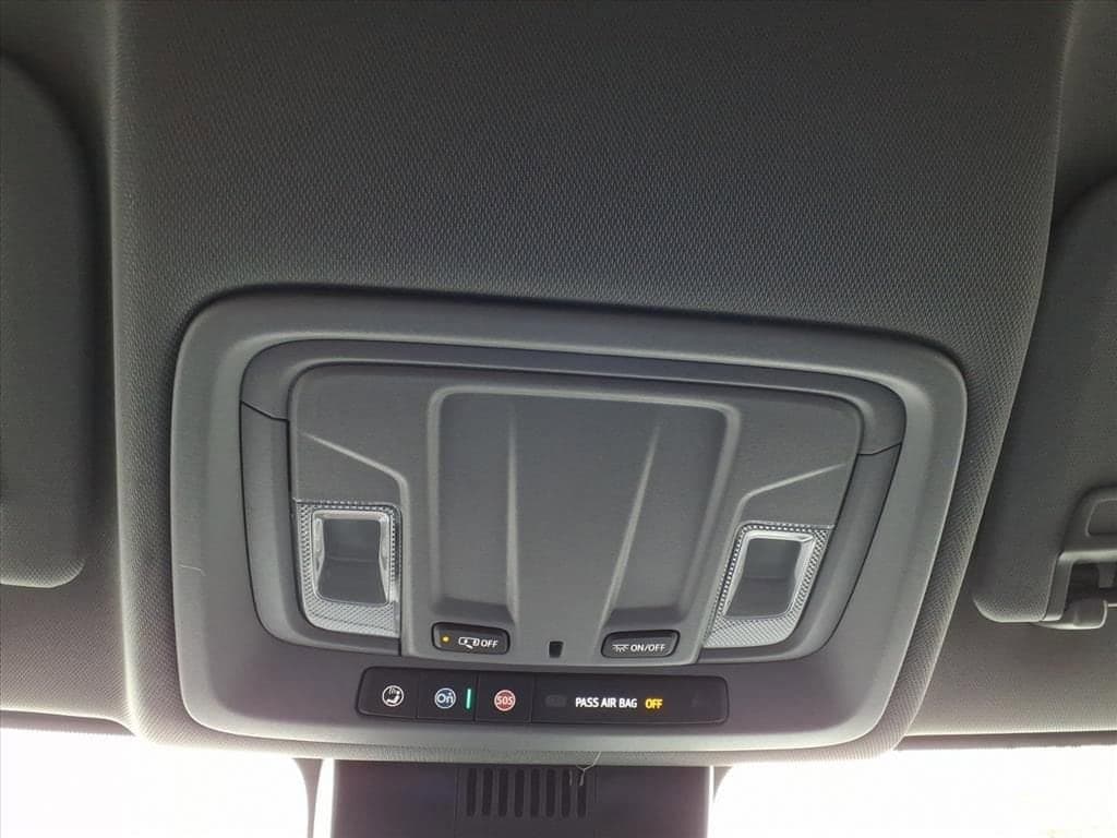 2026 Chevrolet Silverado 1500 - Image 20