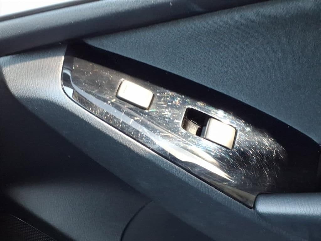 2018 Mazda Mazda3 4-Door - Image 25