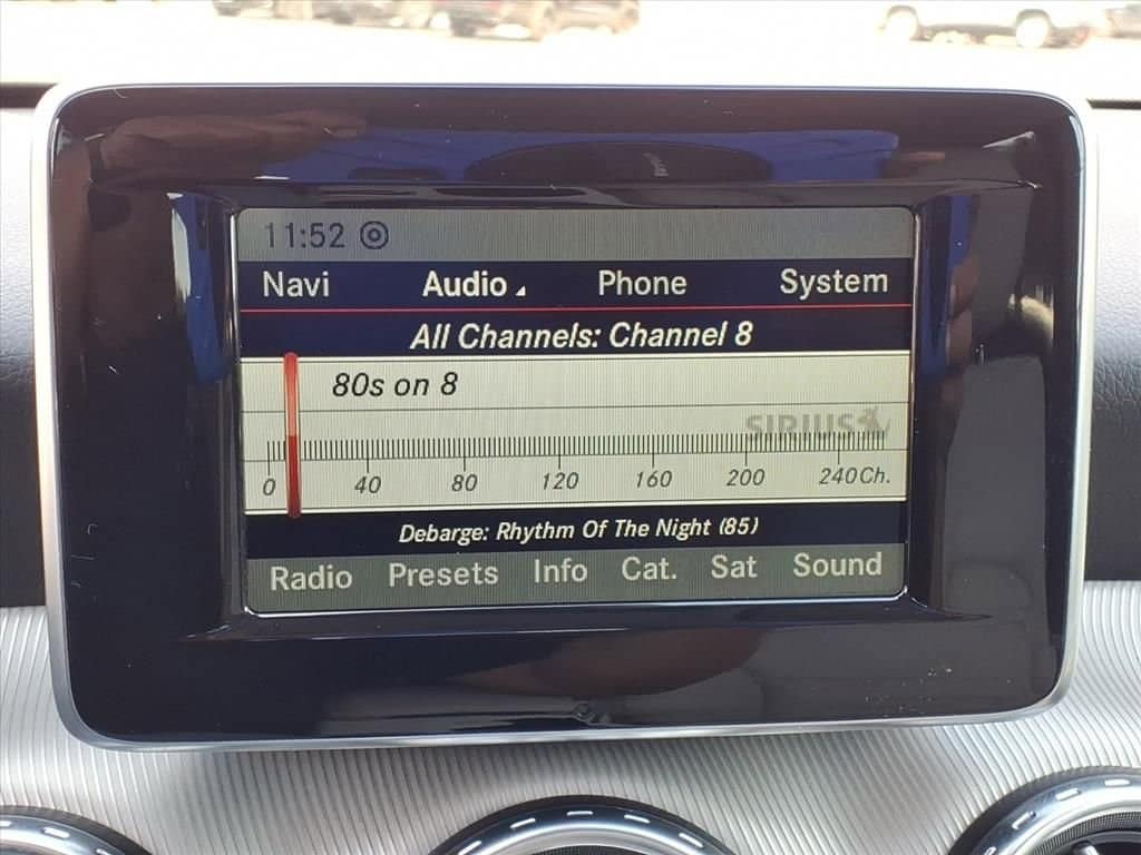 2015 Mercedes-Benz GLA-Class - Image 13