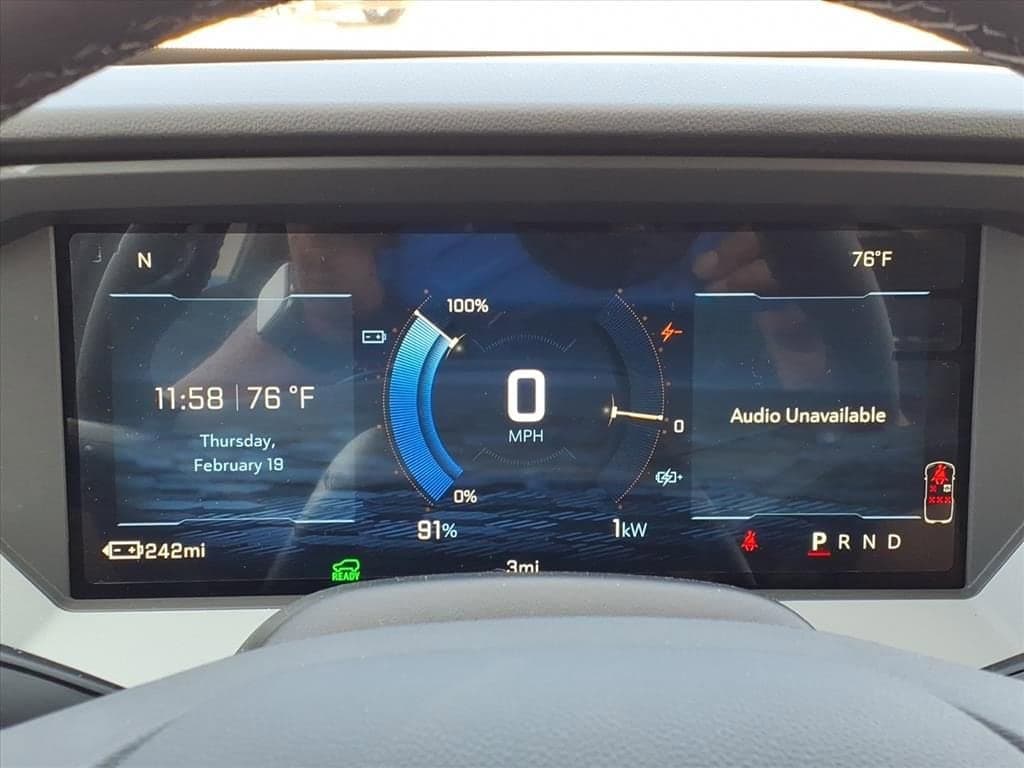 2027 Chevrolet Bolt - Image 24