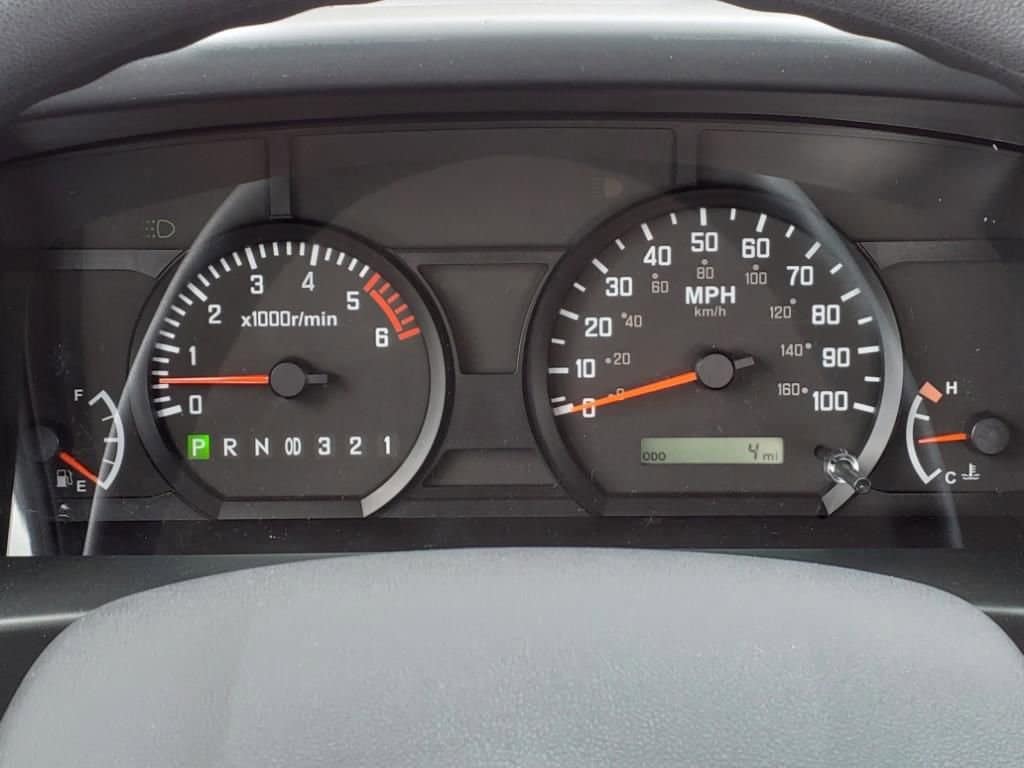 2025 Chevrolet Low Cab Forward 5500 XG - Image 19