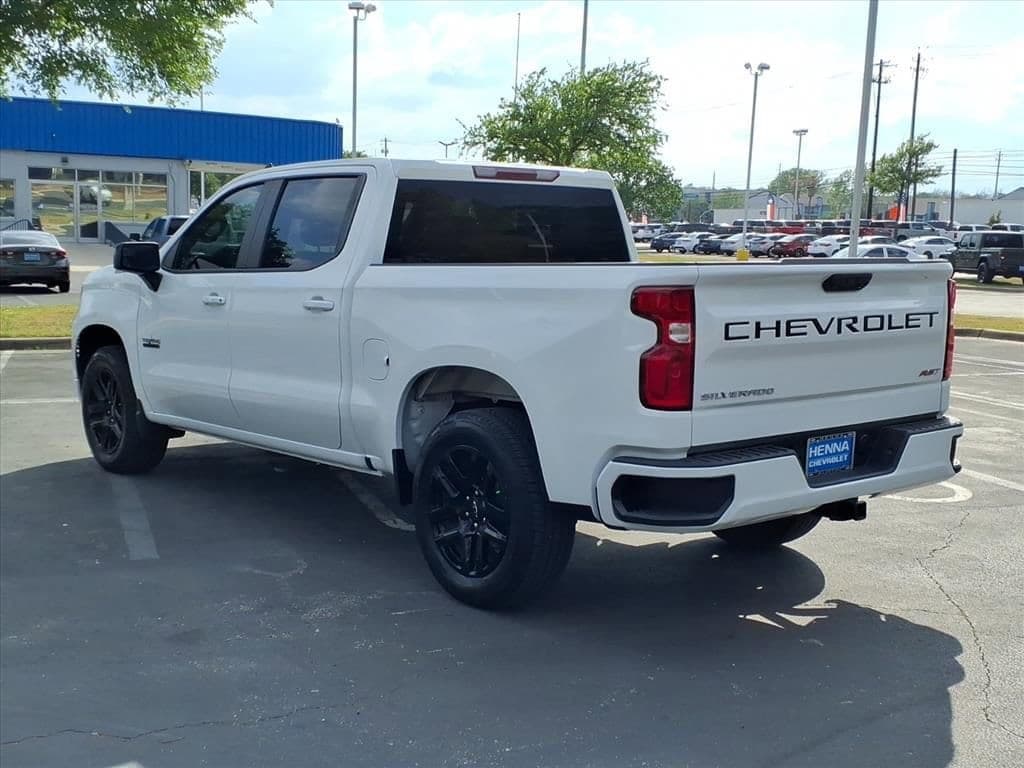 2022 Chevrolet Silverado 1500 - Image 10