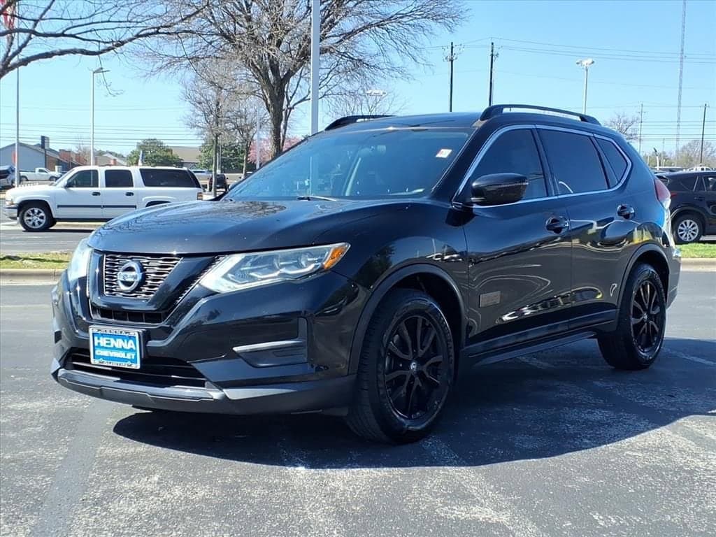 2017 Nissan Rogue - Image 4