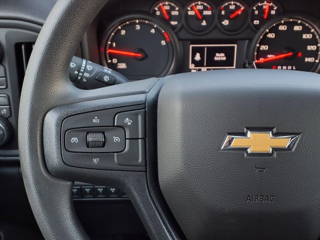 2026 Chevrolet Silverado 3500 HD Chassis Cab - Image 20