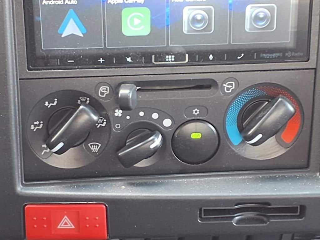 2025 Chevrolet Low Cab Forward 4500 HG - Image 15