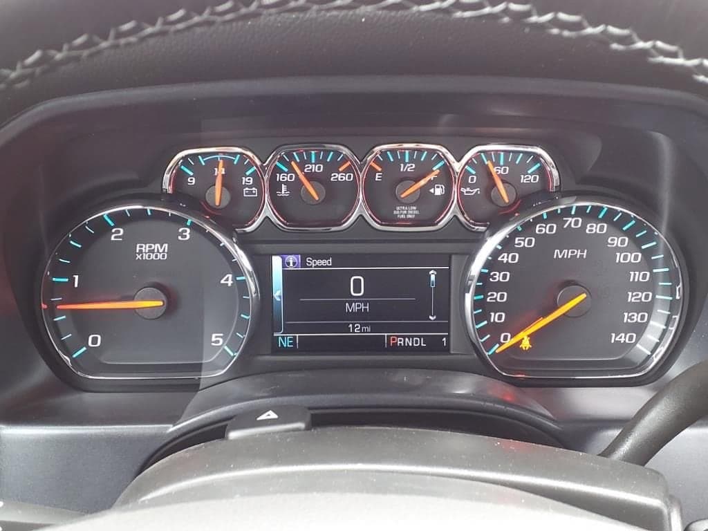 2024 Chevrolet Silverado 5500 HD - Image 21