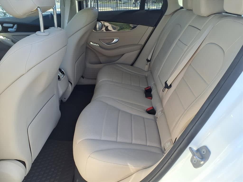 2021 Mercedes-Benz GLC - Image 9