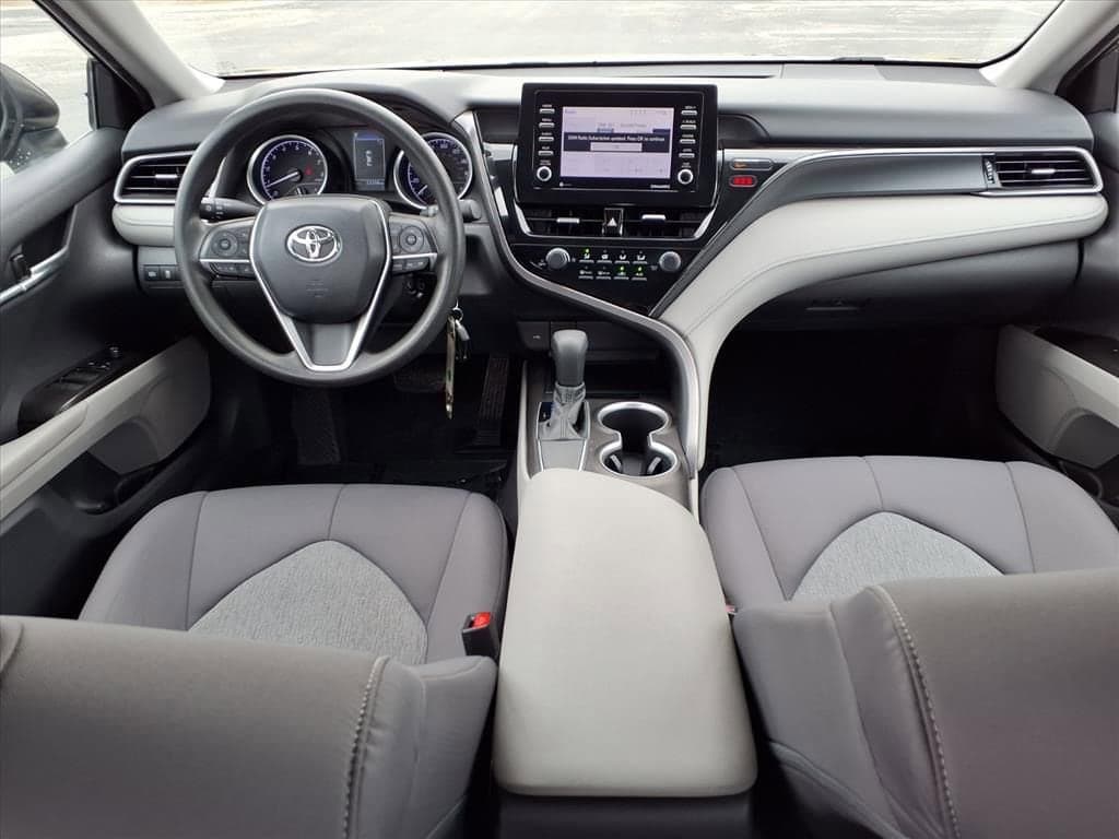 2021 Toyota Camry - Image 9