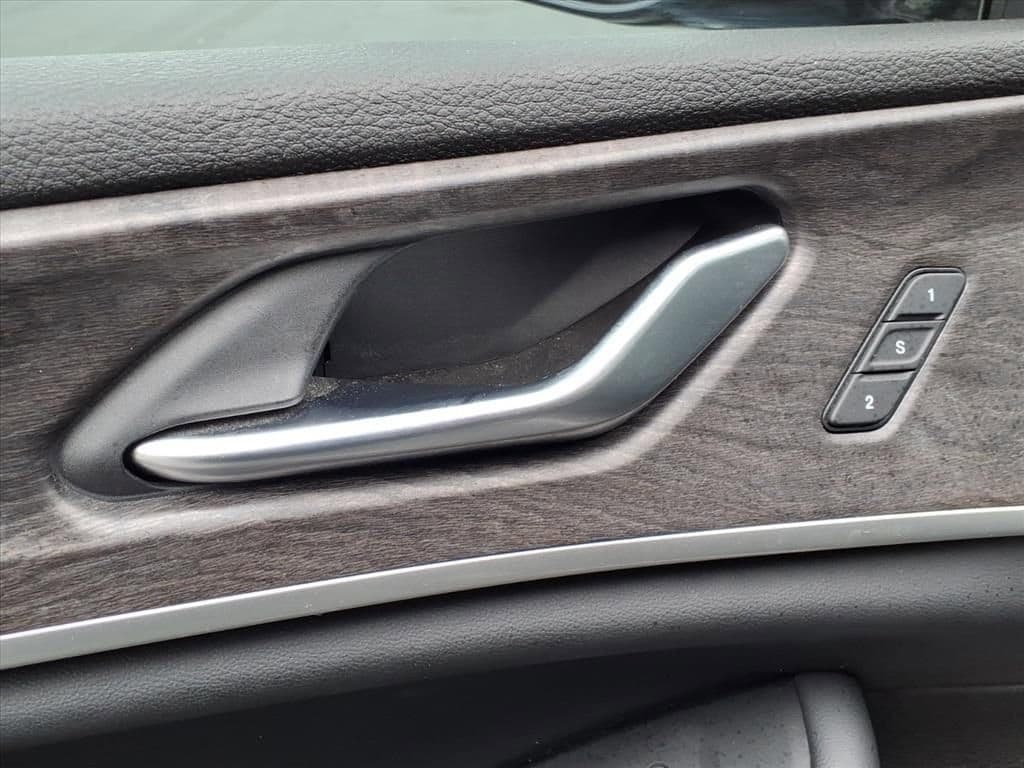 2021 Jeep Grand Cherokee L - Image 16