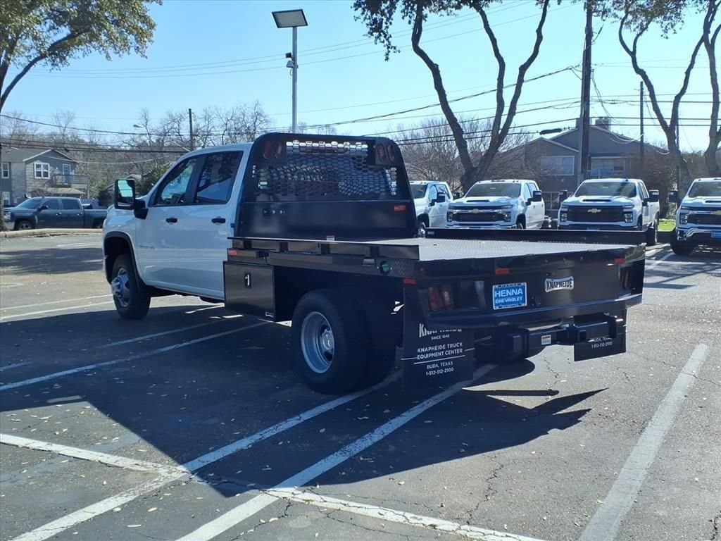 2026 Chevrolet Silverado 3500 HD Chassis Cab - Image 10