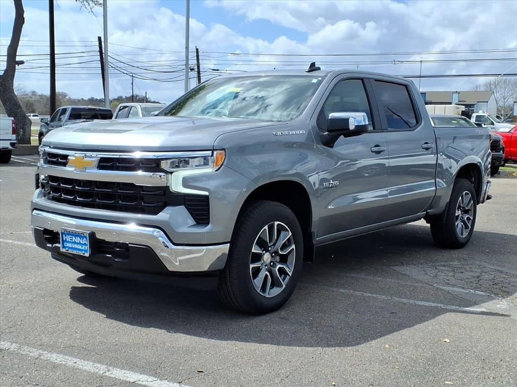 2026 Chevrolet Silverado 1500 - Image 3