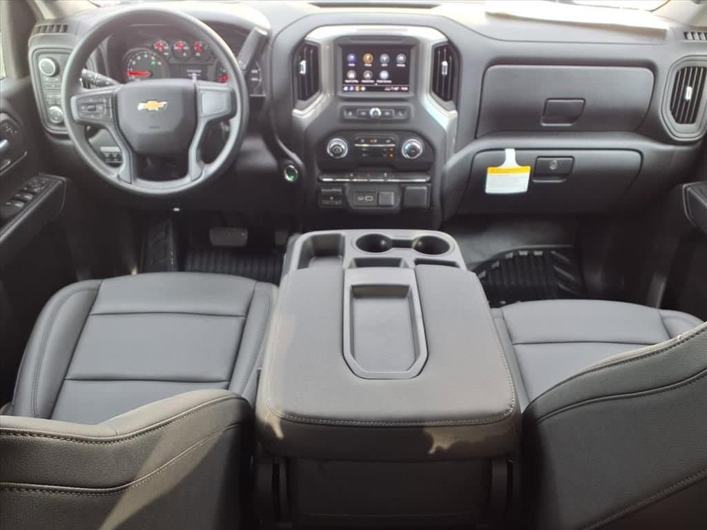 2026 Chevrolet Silverado 2500 HD - Image 9