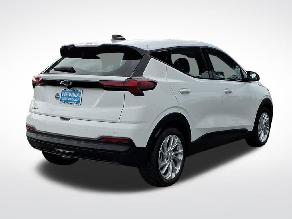 2027 Chevrolet Bolt - Image 3