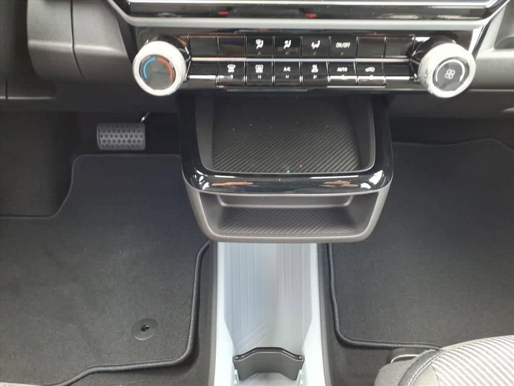 2027 Chevrolet Bolt - Image 17