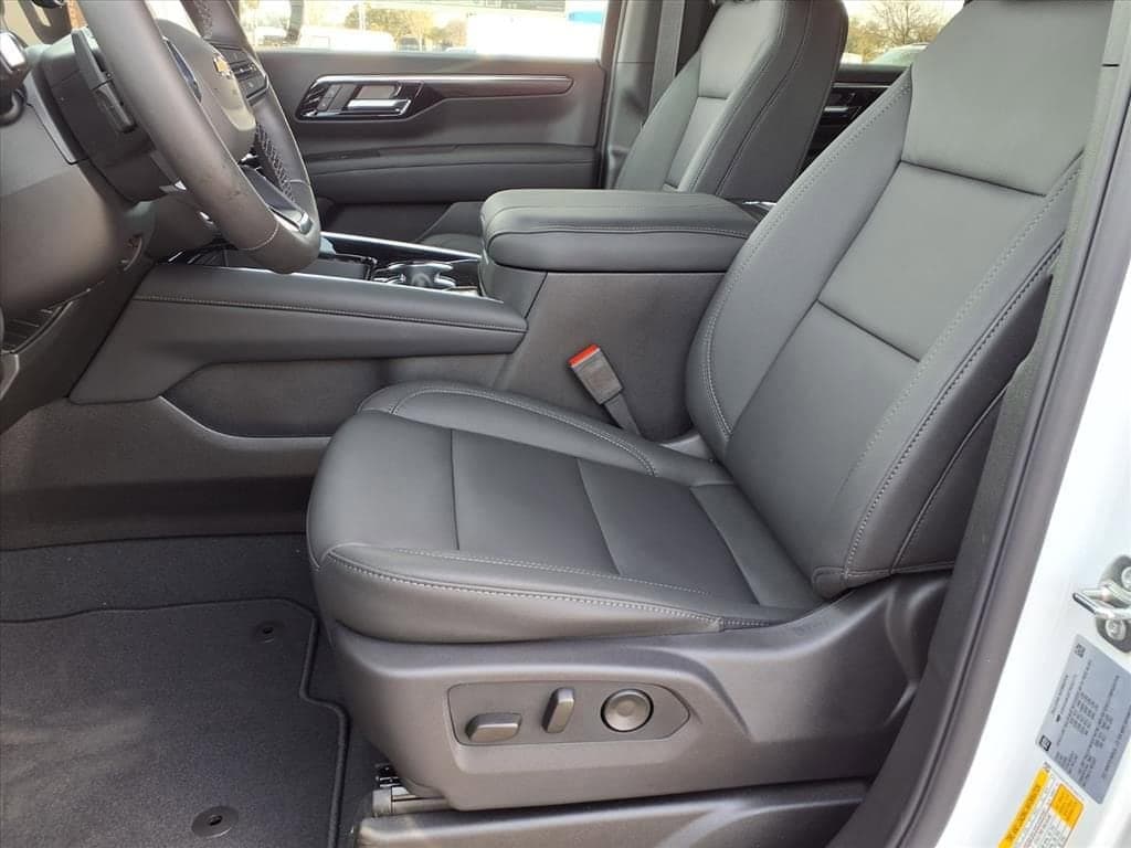 2026 Chevrolet Tahoe - Image 8