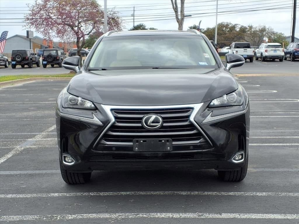 2015 LEXUS NX 200t - Image 2