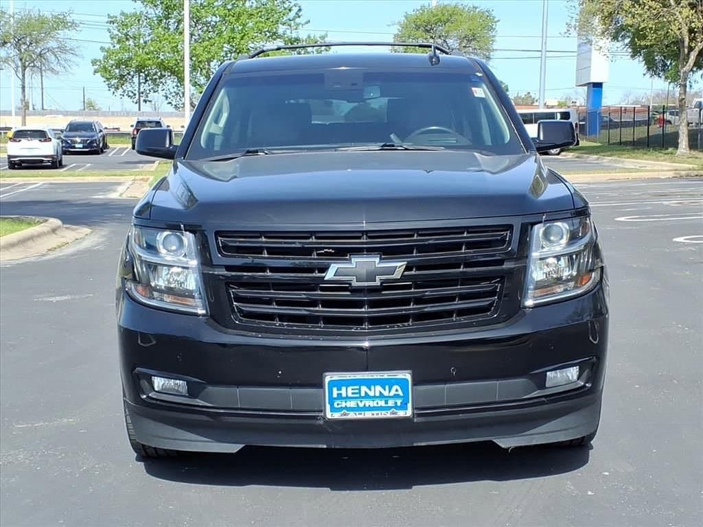 2019 Chevrolet Suburban - Image 2