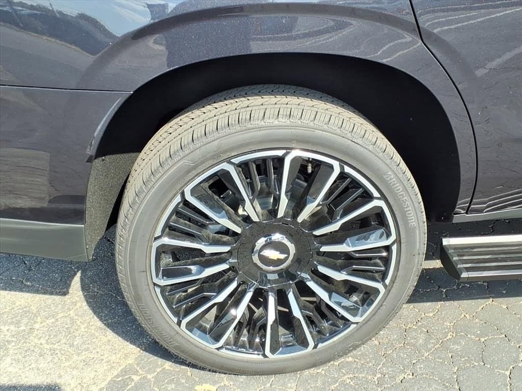 2026 Chevrolet Tahoe - Image 6