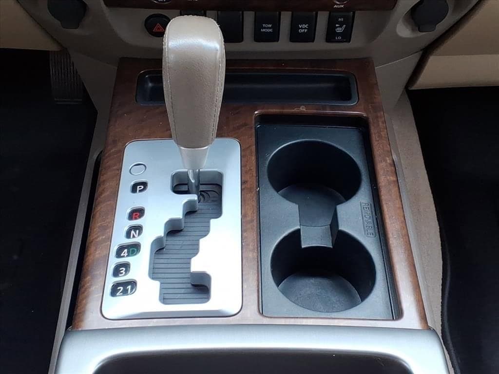 2011 Nissan Titan - Image 15