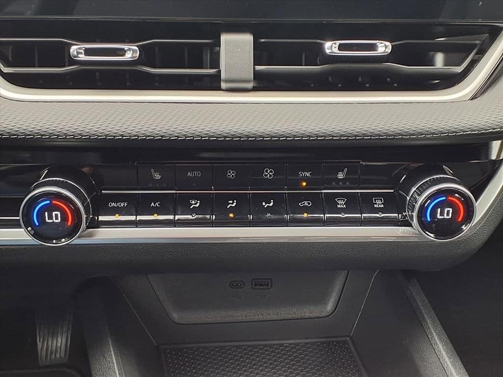 2026 Chevrolet Equinox - Image 15