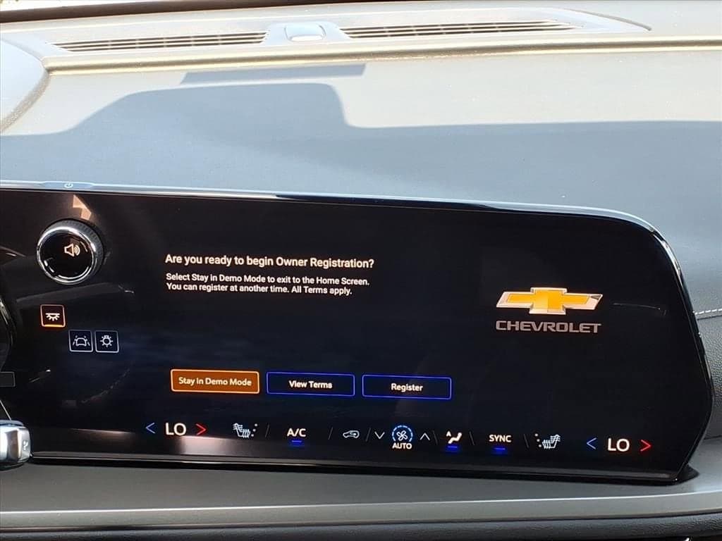 2026 Chevrolet Traverse - Image 20