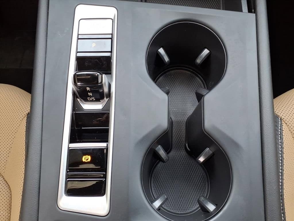 2024 Volkswagen Atlas Cross Sport - Image 22