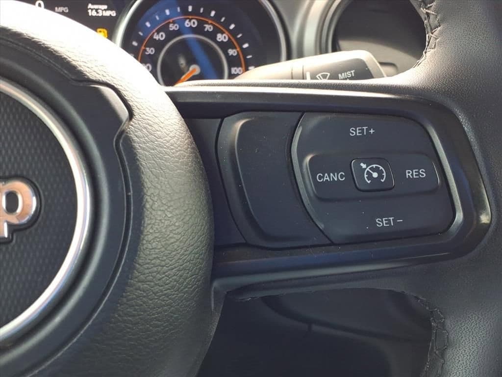 2023 Jeep Gladiator - Image 27