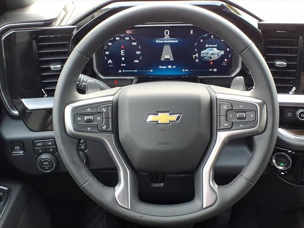 2026 Chevrolet Silverado 1500 - Image 22