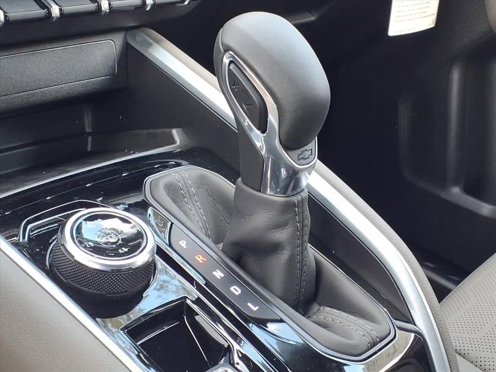 2026 Chevrolet Colorado - Image 13