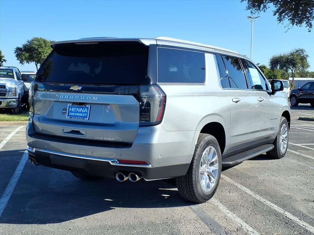 2026 Chevrolet Suburban - Image 4
