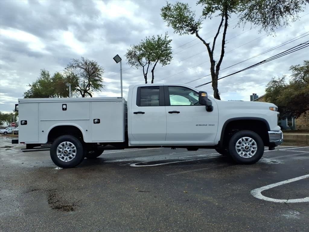 2026 Chevrolet Silverado 2500 HD - Image 3