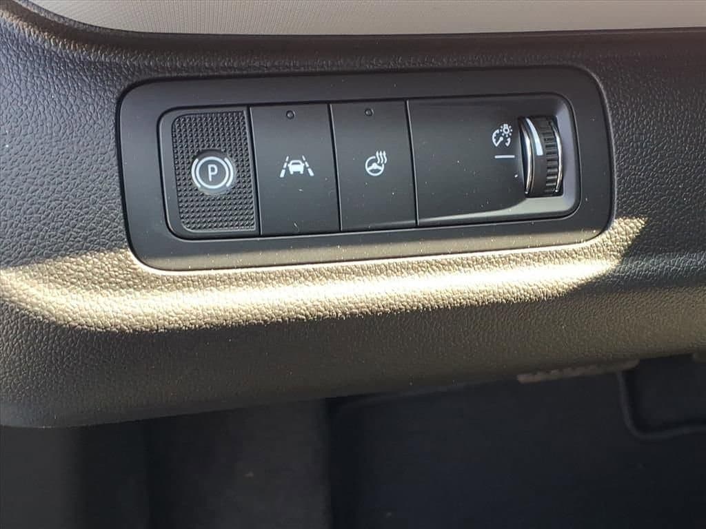 2027 Chevrolet Bolt - Image 12