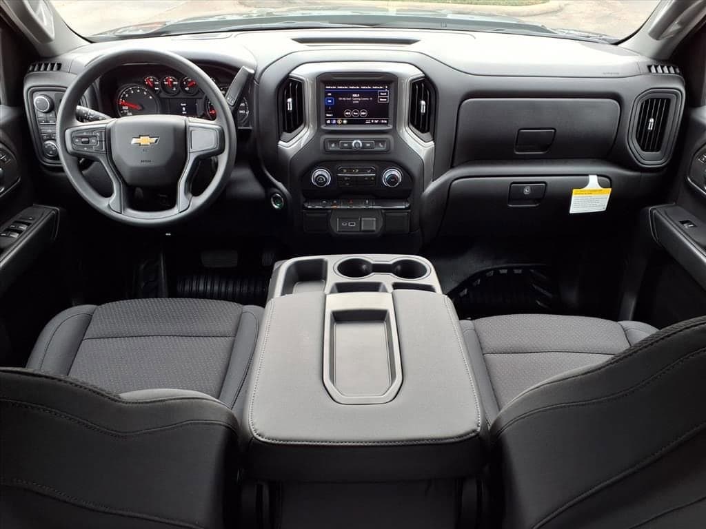 2026 Chevrolet Silverado 1500 - Image 7