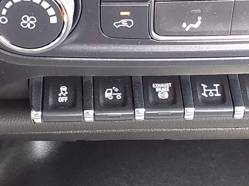 2024 Chevrolet Silverado 5500 HD - Image 12