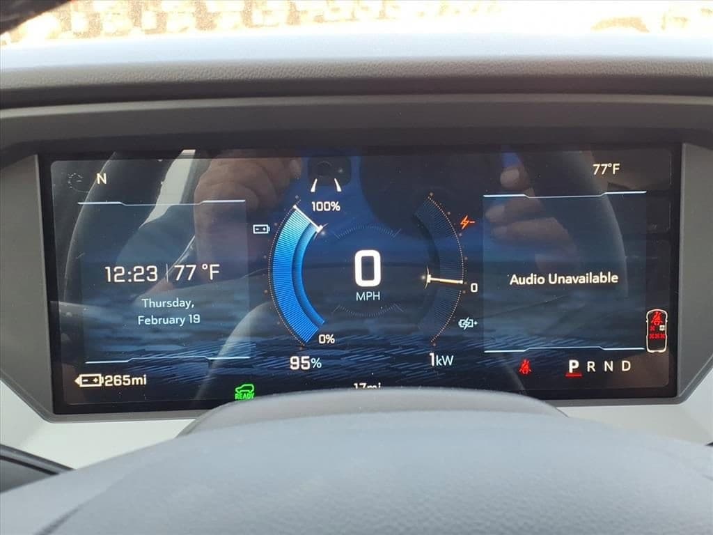 2027 Chevrolet Bolt - Image 24