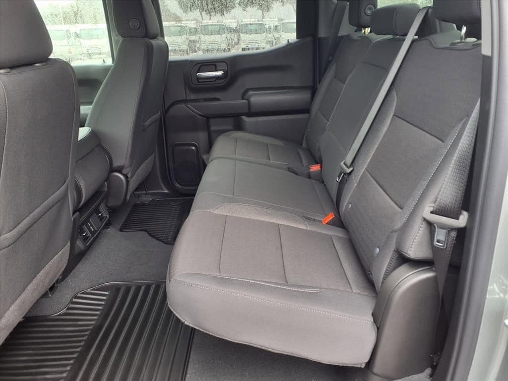 2026 Chevrolet Silverado 1500 - Image 7