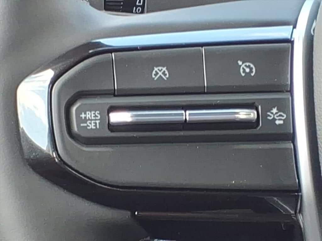 2026 Chevrolet Colorado - Image 21