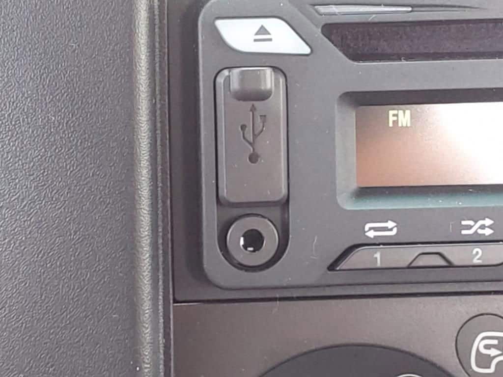 2025 Chevrolet Low Cab Forward 4500 HG - Image 17