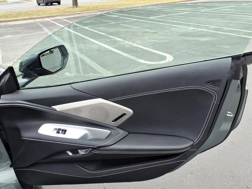 2023 Chevrolet Corvette Stingray - Image 19