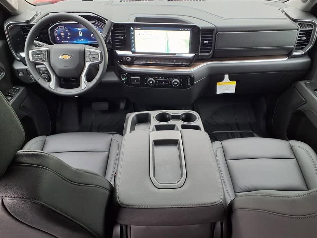 2026 Chevrolet Silverado 1500 - Image 8